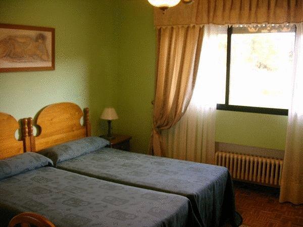 Hotel Camping Ribadesella Room photo
