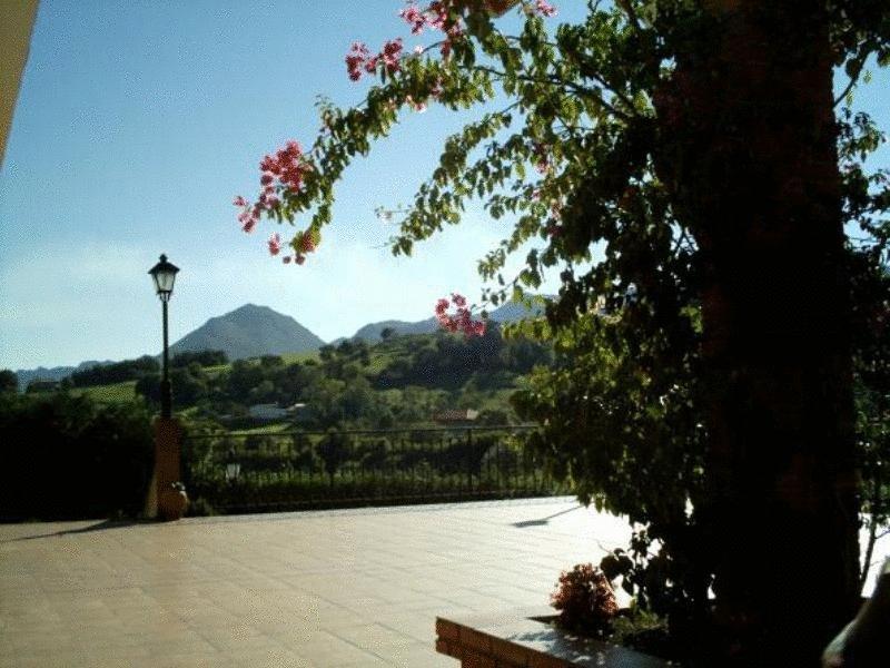 Hotel Camping Ribadesella Exterior photo
